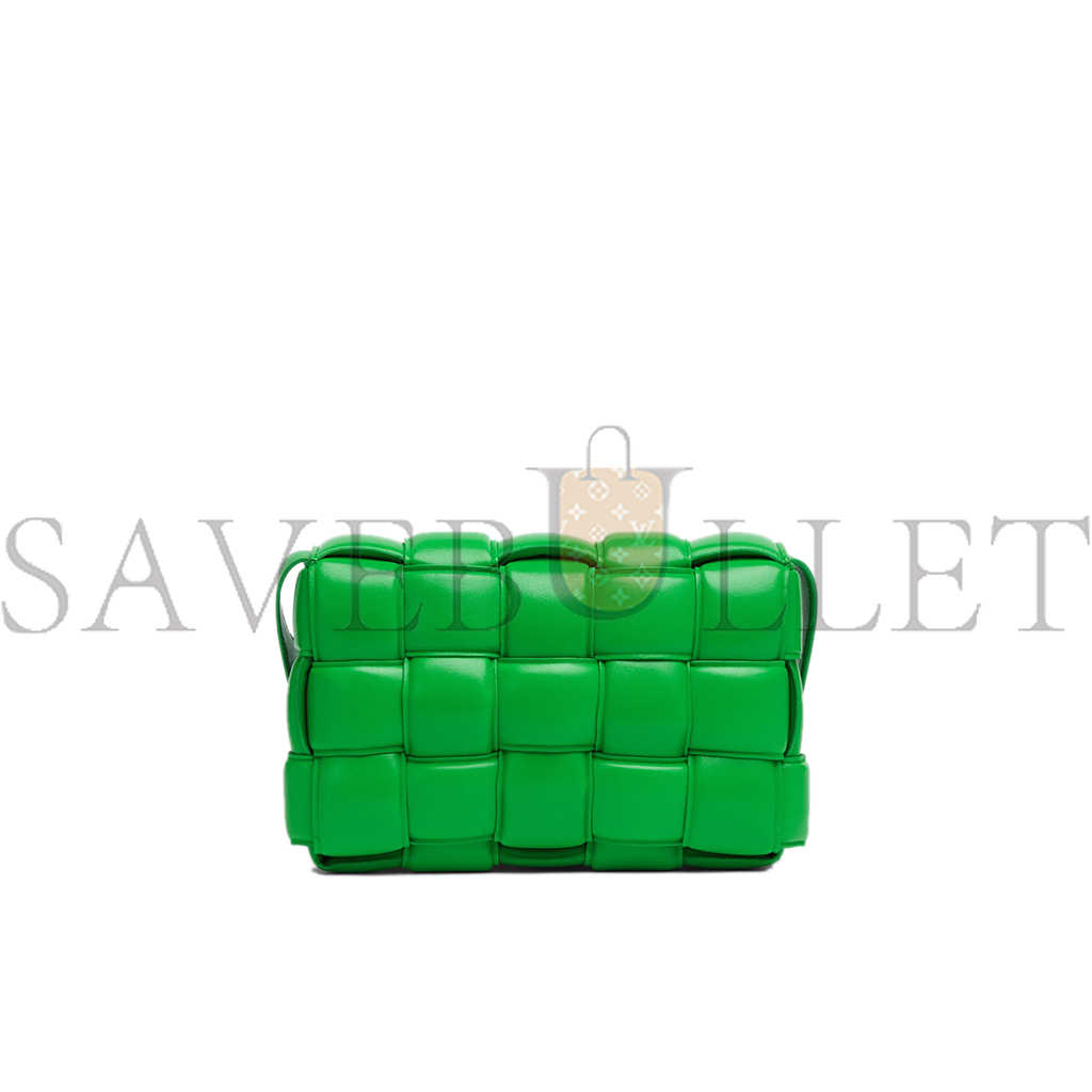 bo*te*ga Ve*ne*ta padded cassette (26*18*8cm)